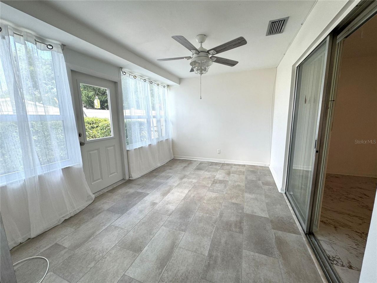 610 Indian Rocks Road N, Unit 103, Largo, FL 33770 Photo