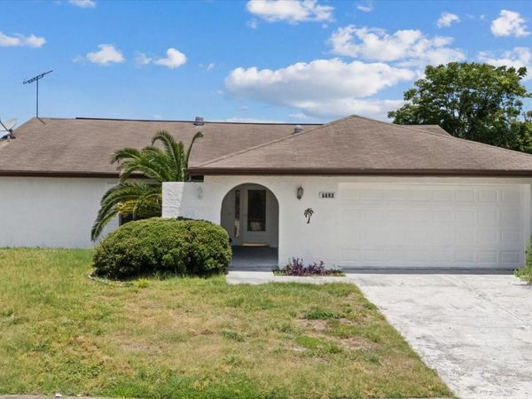 7025 KINGSWAY DRIVE , PORT RICHEY, FL 34668