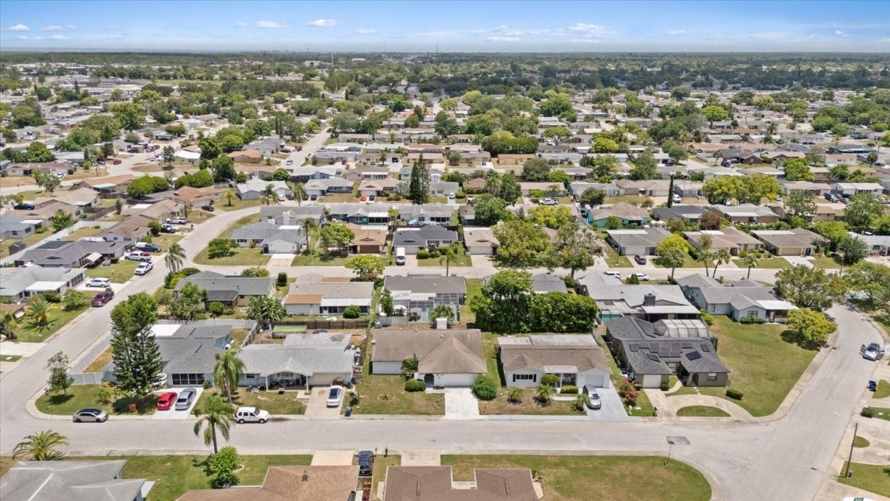 7025 Kingsway Drive, Port Richey, FL 34668 Photo