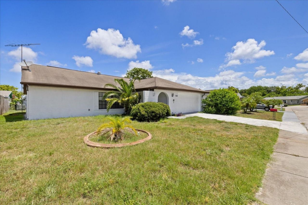 7025 Kingsway Drive, Port Richey, FL 34668 Photo