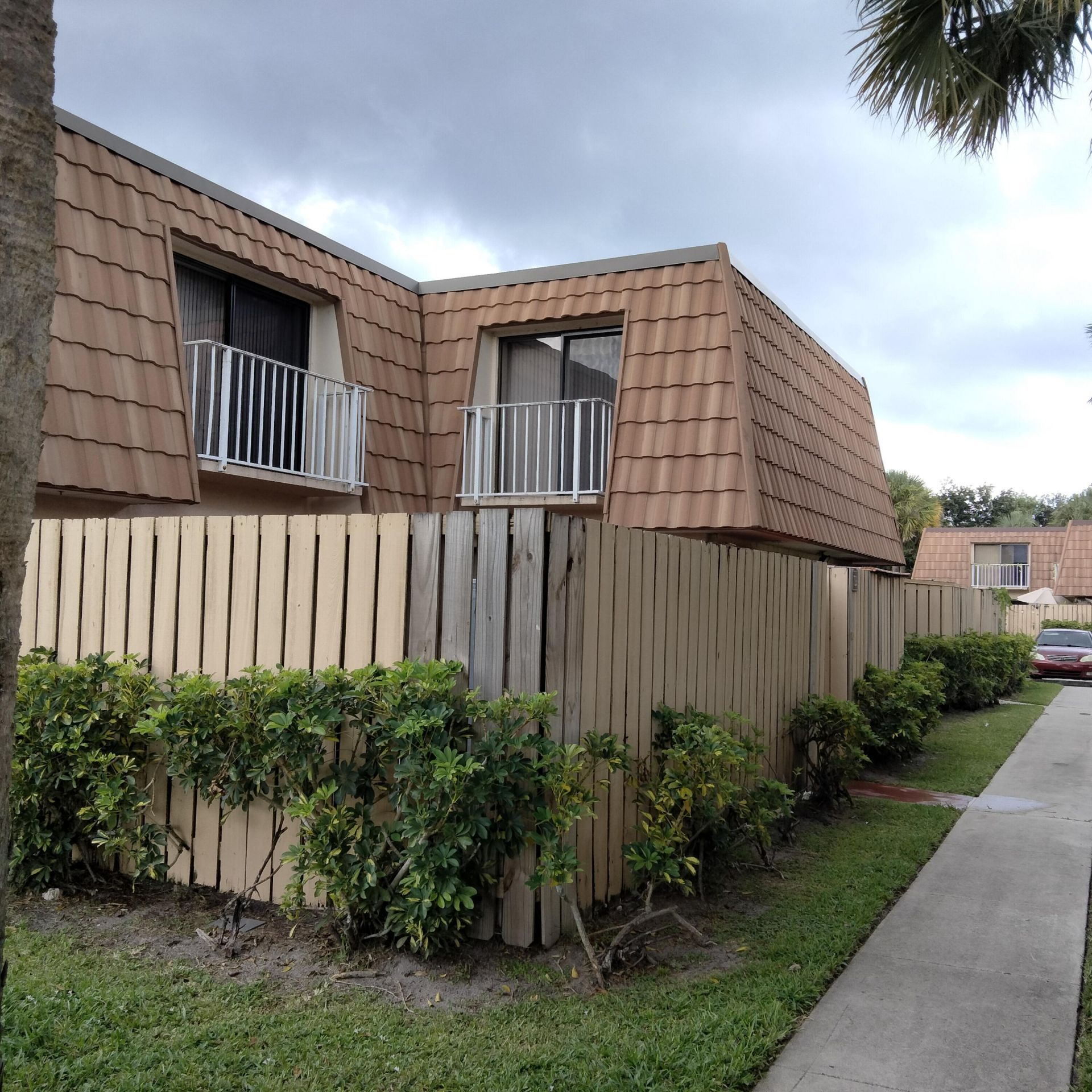 729 Mill Valley Place, West Palm Beach, FL 33409 Photo