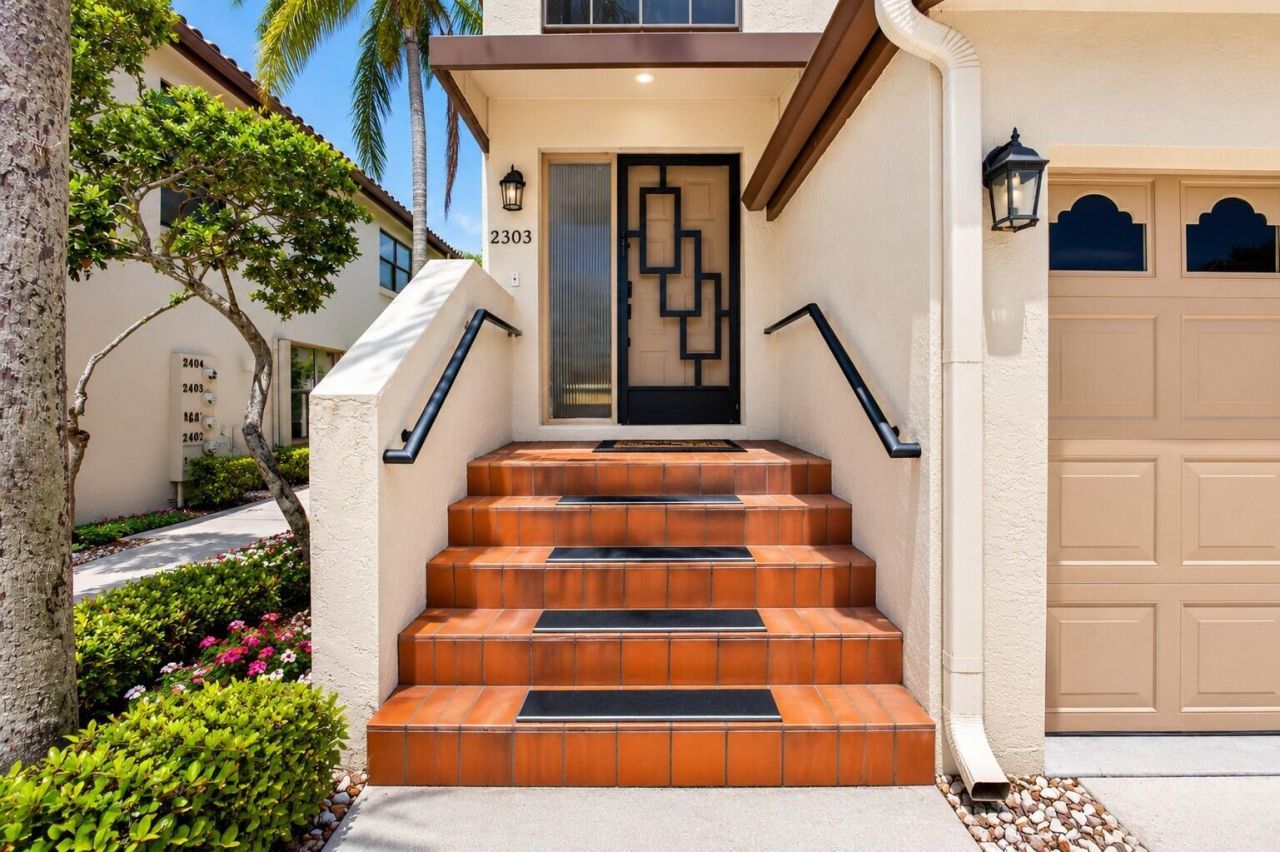 10039 53rd Way S, Unit 2303, Boynton Beach, FL 33437 Photo