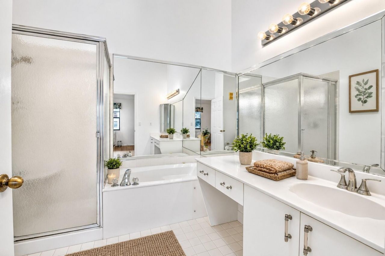 10039 53rd Way S, Unit 2303, Boynton Beach, FL 33437 Photo
