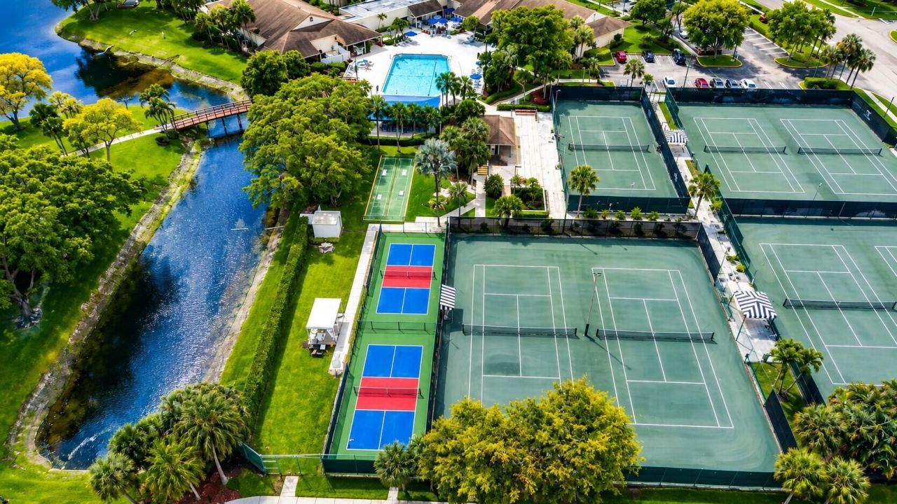 10039 53rd Way S, Unit 2303, Boynton Beach, FL 33437 Photo