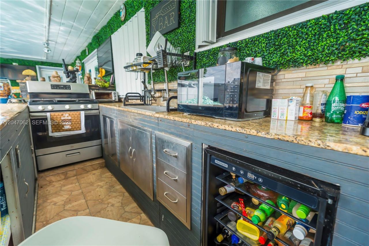 7630 Plantation Blvd , Miramar, FL 33023 Photo