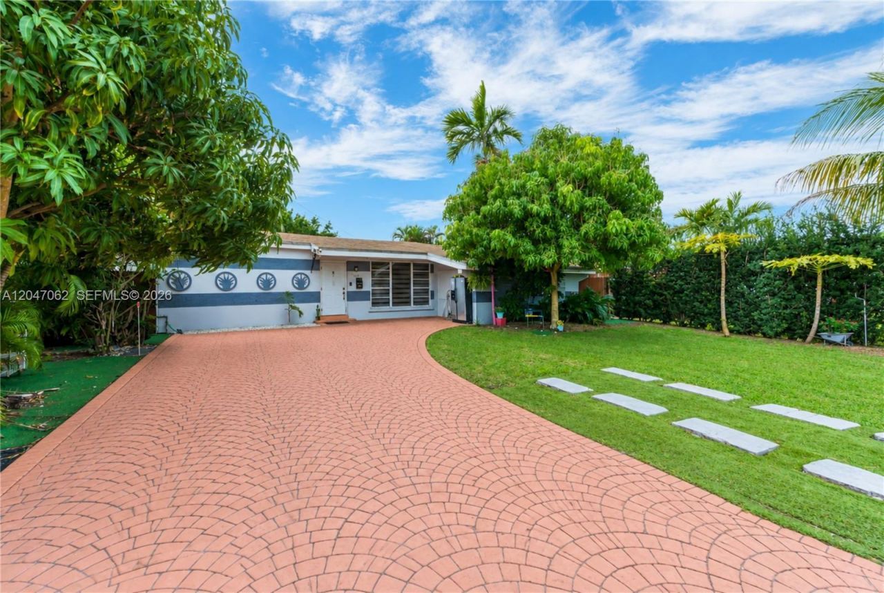 7630 Plantation Blvd, Miramar, FL 33023 Photo
