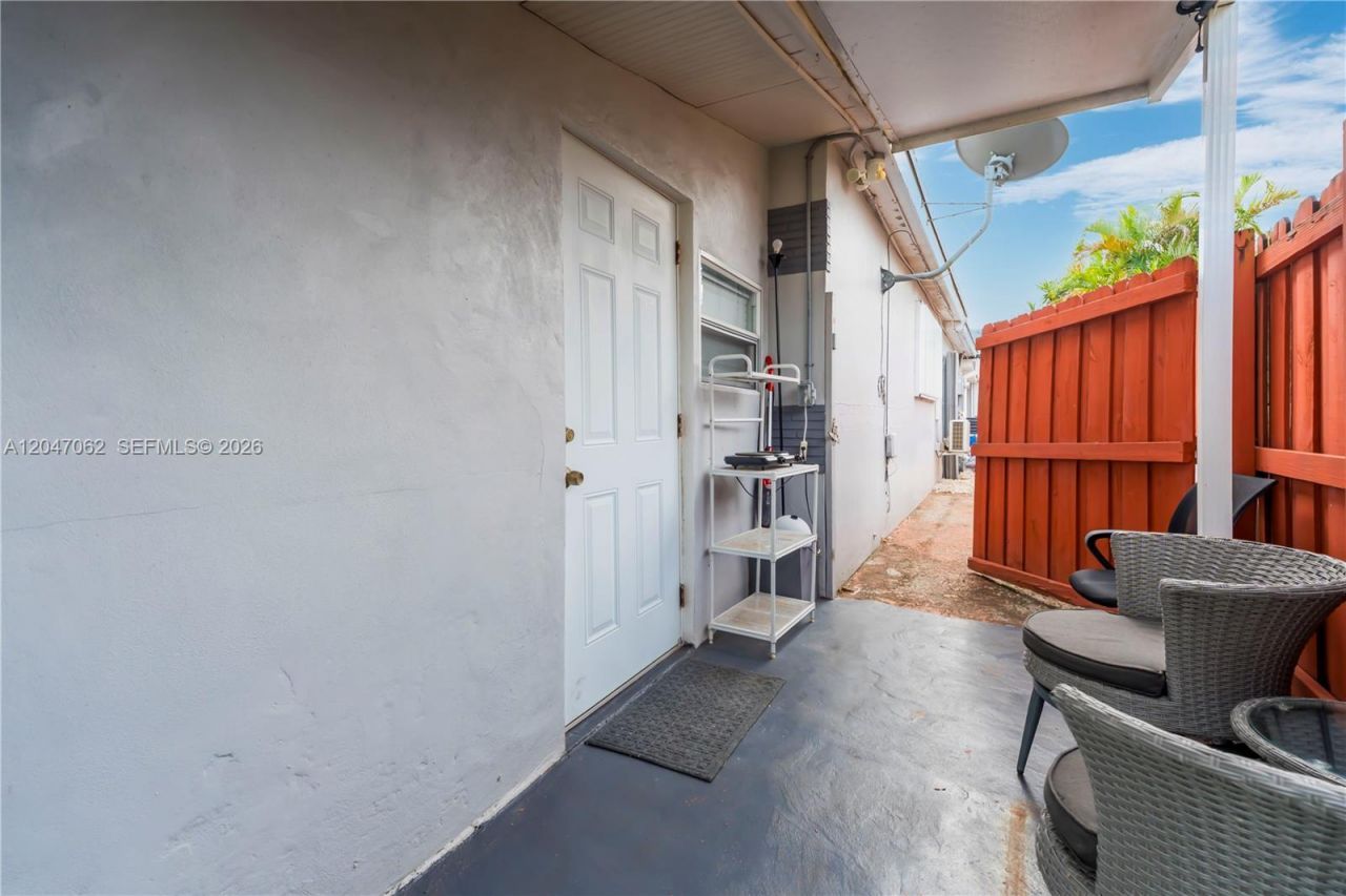7630 Plantation Blvd , Miramar, FL 33023 Photo