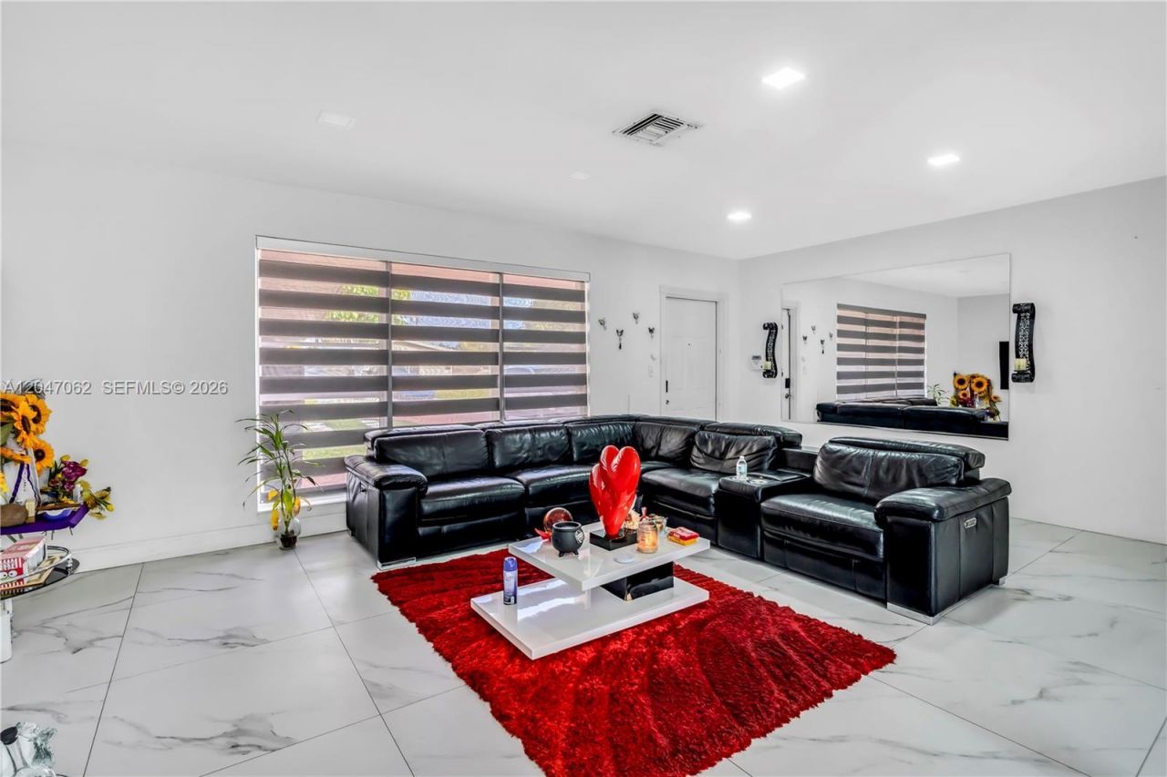7630 Plantation Blvd , Miramar, FL 33023 Photo