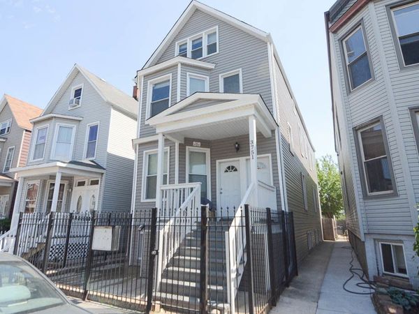 3751 W Diversey Avenue , Unit B, Chicago, IL 60647