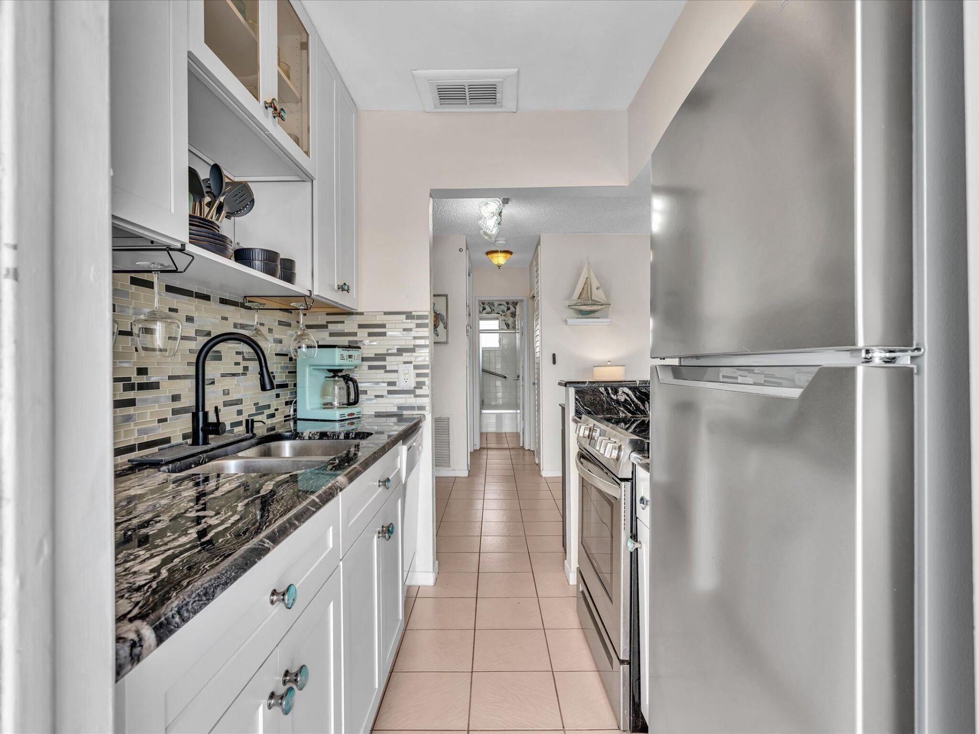 3232 Canal Drive, Unit 19, Pompano Beach, FL 33062 Photo
