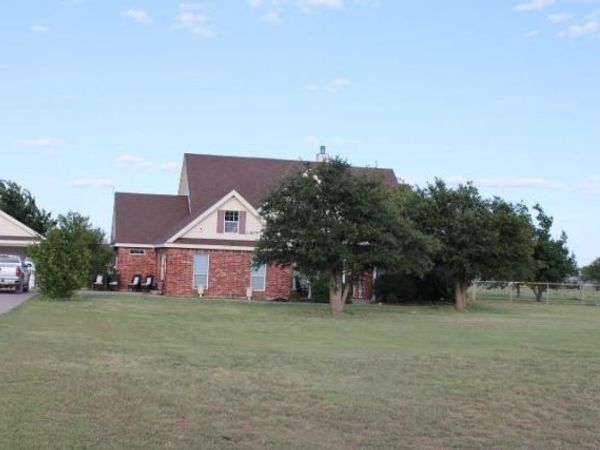 261 Fry Boulevard, Tuscola, TX 79562