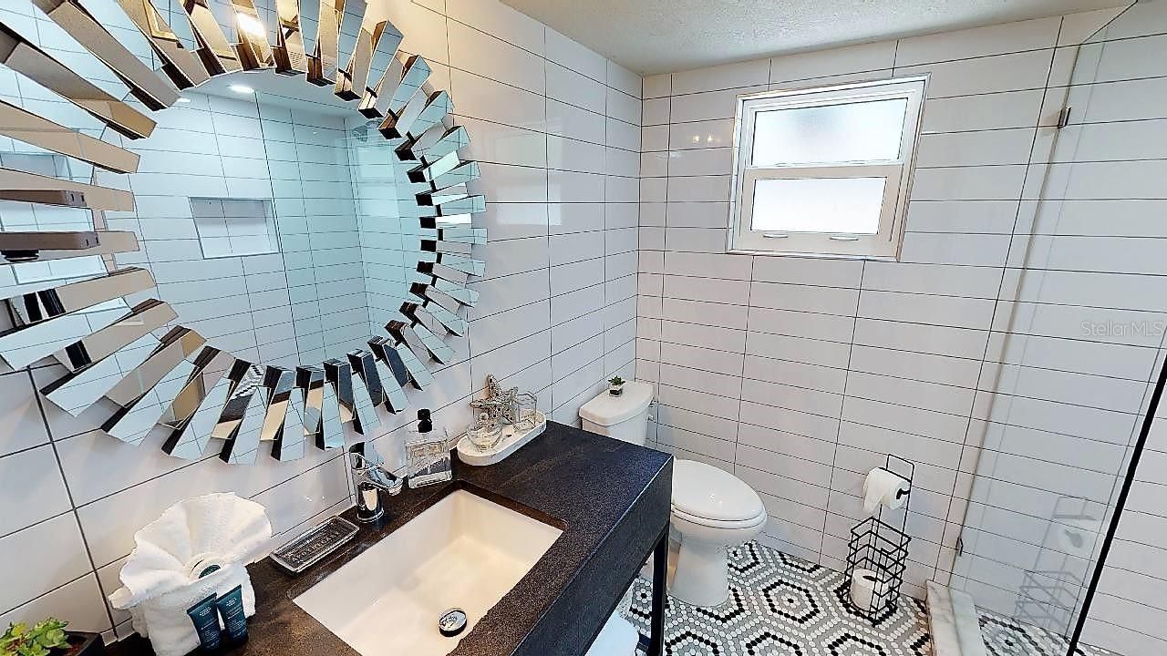 1910 Morrill Street , Unit 5, Sarasota, FL 34236 Photo