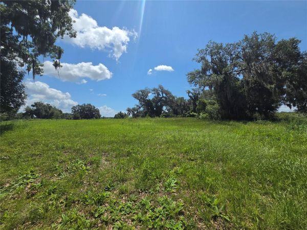 466 LONG AND WINDING ROAD , HOWEY IN THE HILLS, FL 34737