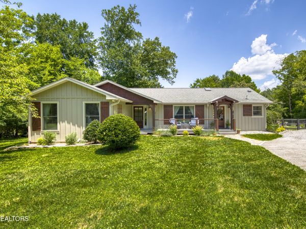 8851 Gammon Way, Knoxville, TN 37922