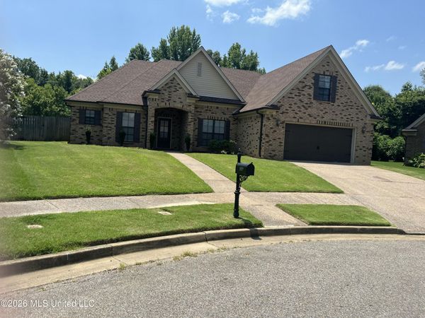 207 Shady Lane Cove, Hernando, MS 38632
