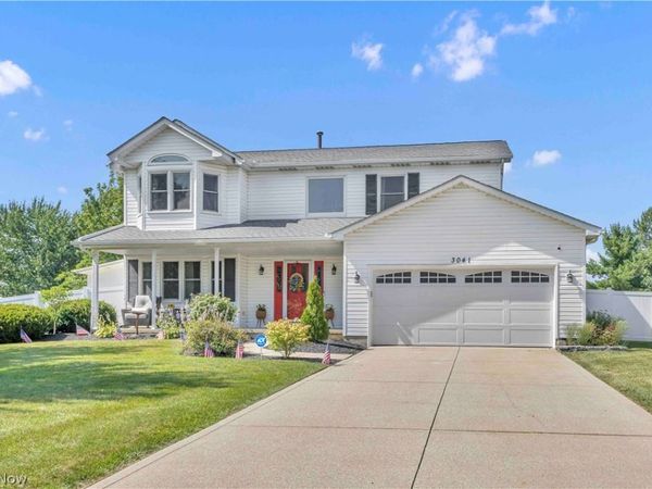 3041 Portsmouth Drive , Brunswick, OH 44212