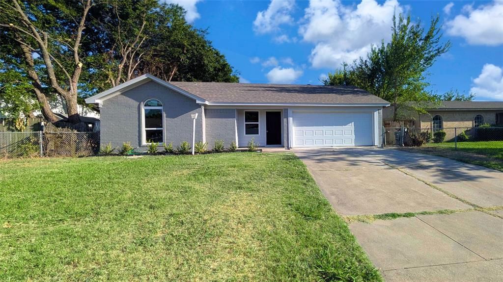 1324 Limerick Drive, Fort Worth, TX 76134 Main Photo