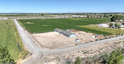 5285 Allegre Lane, Fallon, NV 89406 Photo