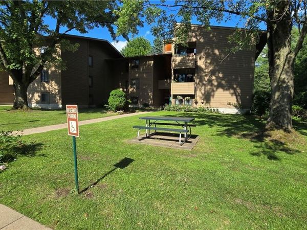 105 Watertree Drive , East Syracuse, NY 13057