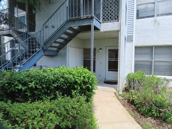 104 NORTHLAKE DRIVE , Unit 104, SANFORD, FL 32773