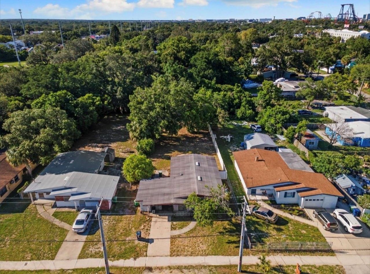 2608 E Yukon Street, Tampa, FL 33604 Main Photo