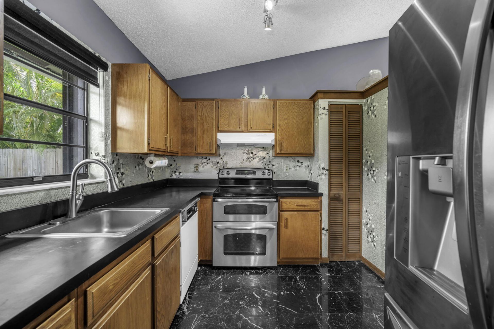 223 Bobwhite Road, Royal Palm Beach, FL 33411 Photo