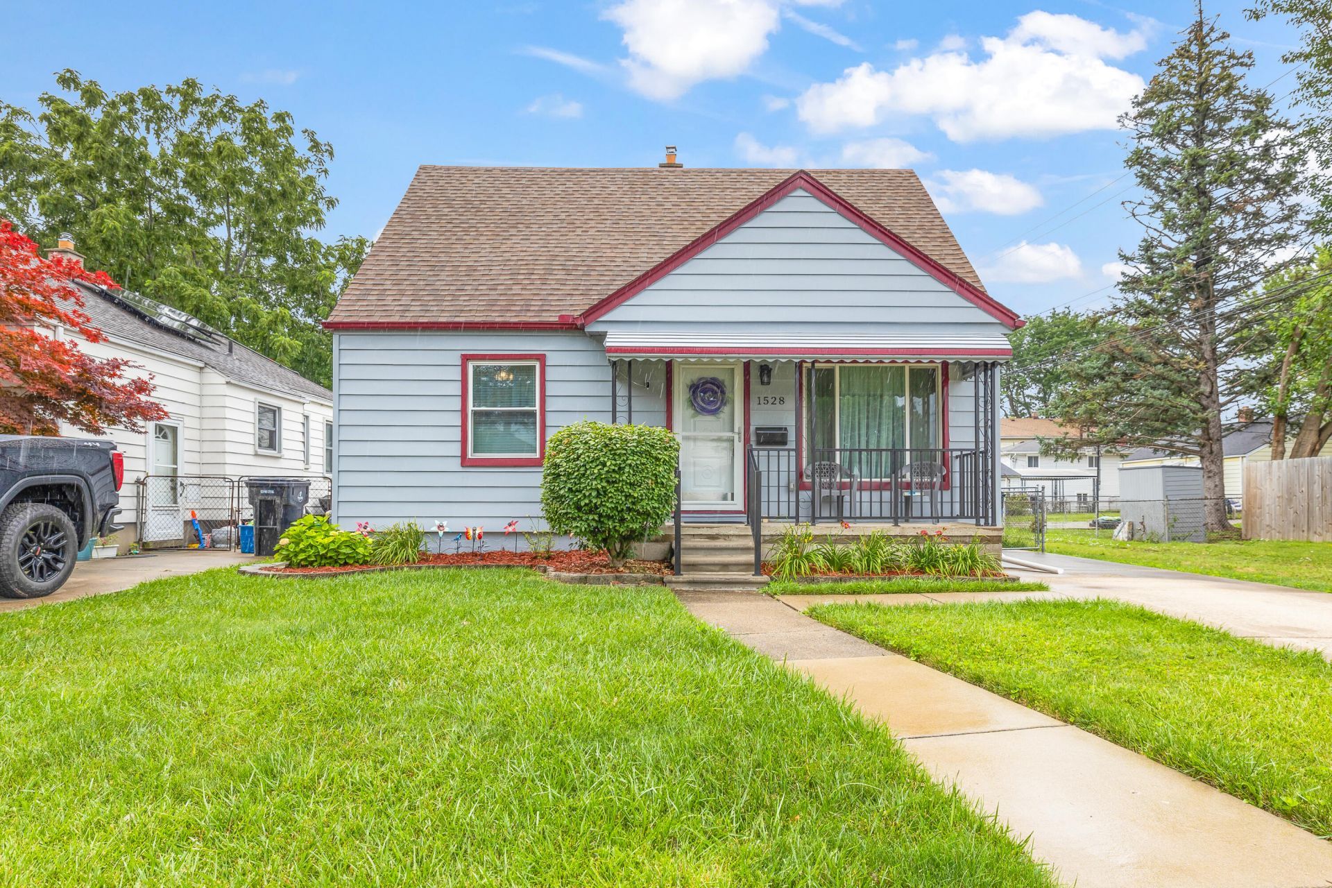 1528 7th Street, Wyandotte, MI 48192 Main Photo