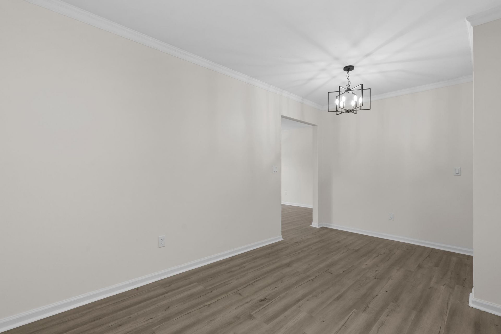 1114 Temple St.  Photo 17