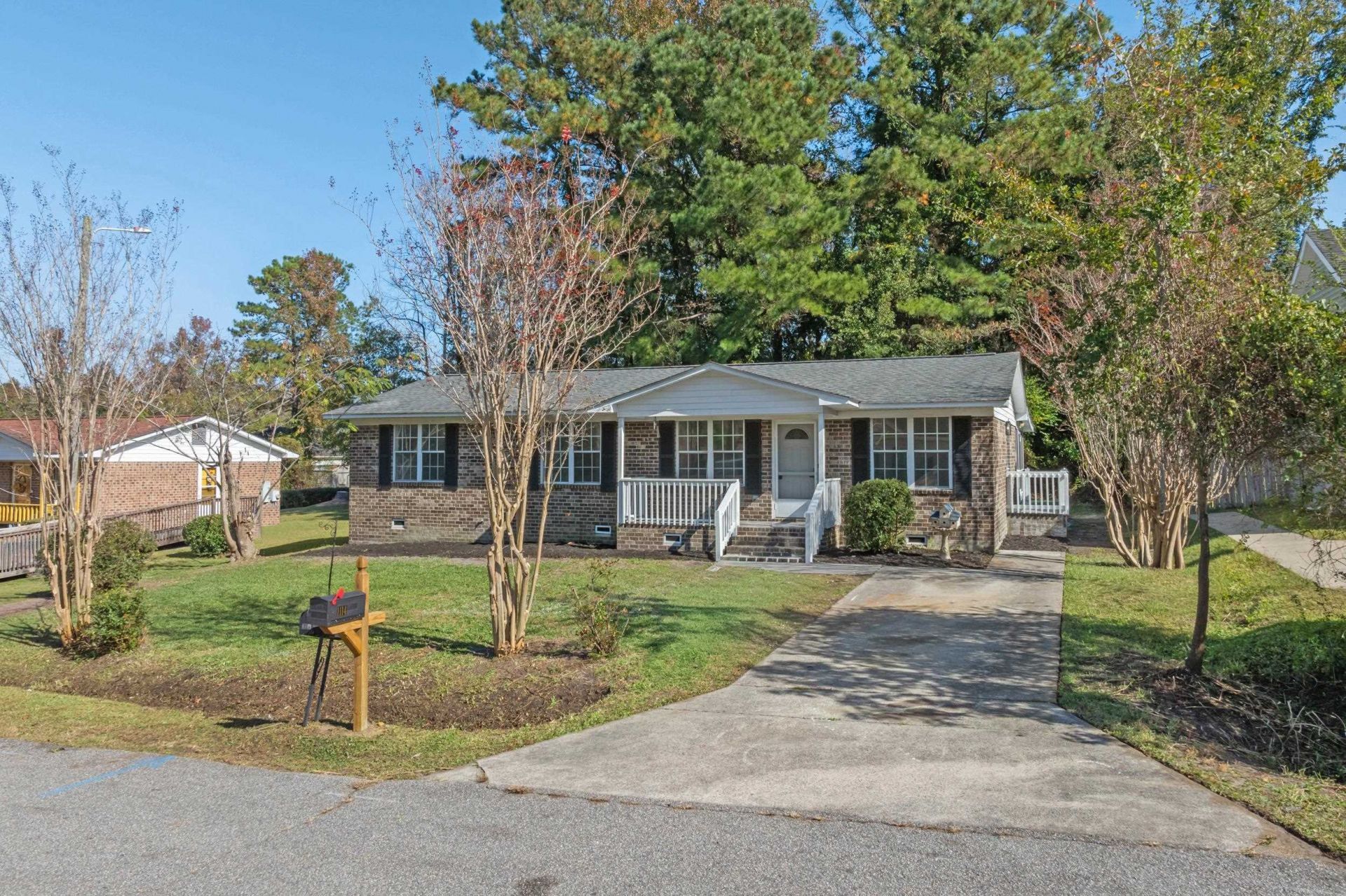 1114 Temple St.  Photo 29