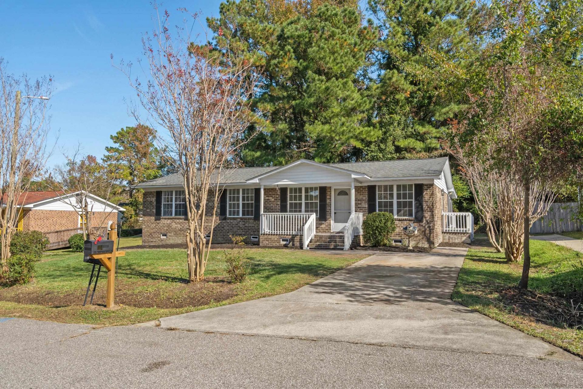 1114 Temple St.  Photo 7