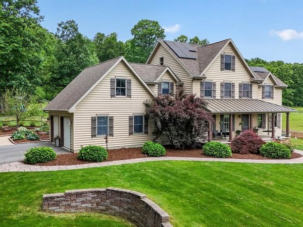 5325 L HAMMOND ROAD , NEW HOLLAND, PA 17557