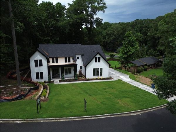 170 Michaela Drive , Alpharetta, GA 30009