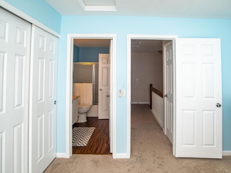6997 Monarchos Drive , Unit 11, New Albany, OH 43054 Photo 17