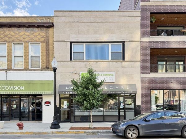 3138 N Lincoln Avenue , Unit 1R, Chicago, IL 60657