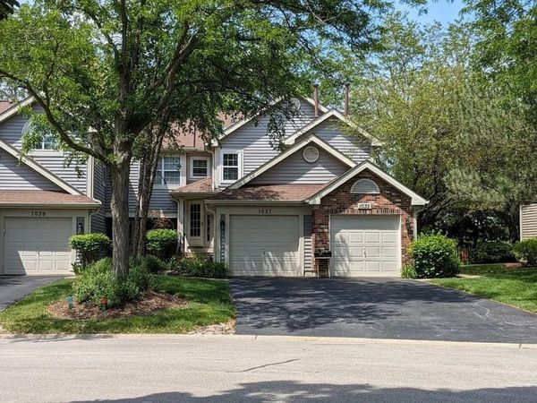 1037 Rockport Drive , Unit 1037, Carol Stream, IL 60188