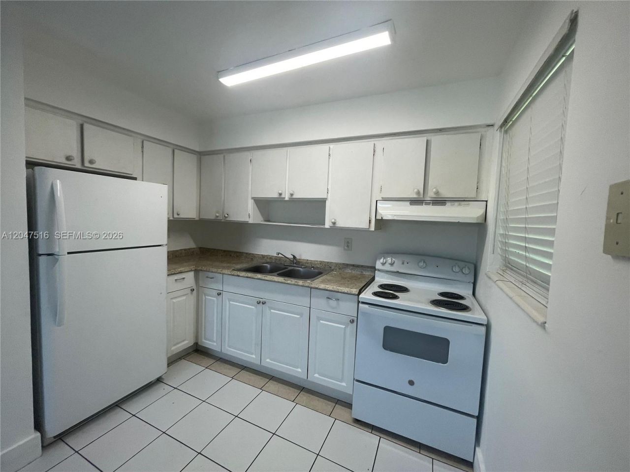 5210 NW 16th St, Unit 3, Lauderhill, FL 33313 Photo