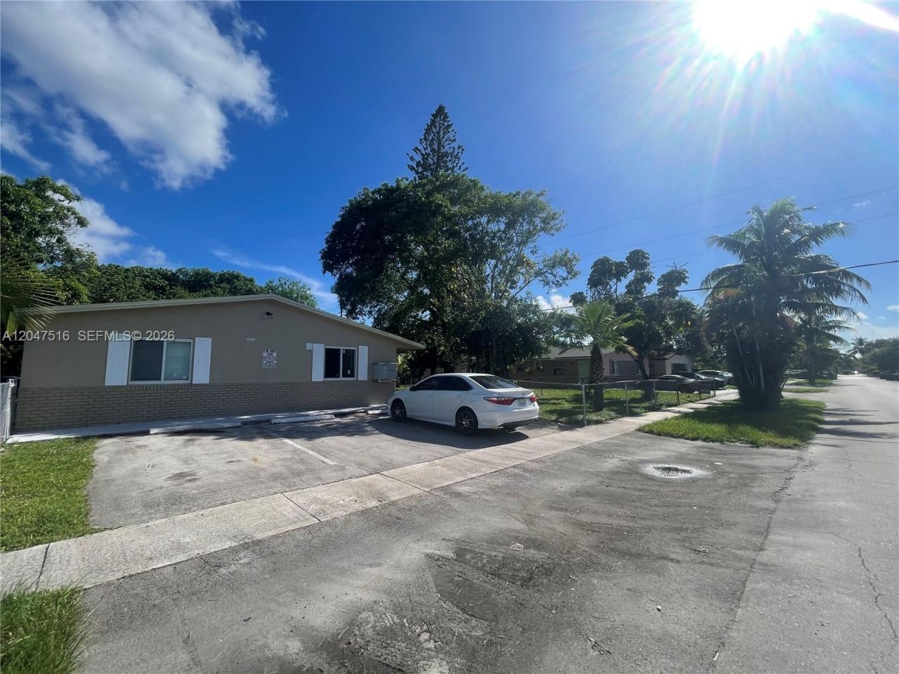 5210 NW 16th St, Unit 3, Lauderhill, FL 33313 Photo