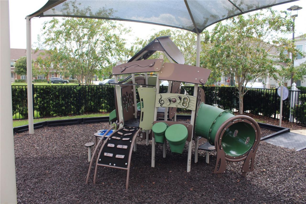 9514 Poplar Ridge Avenue , Orlando, FL 32832 Photo