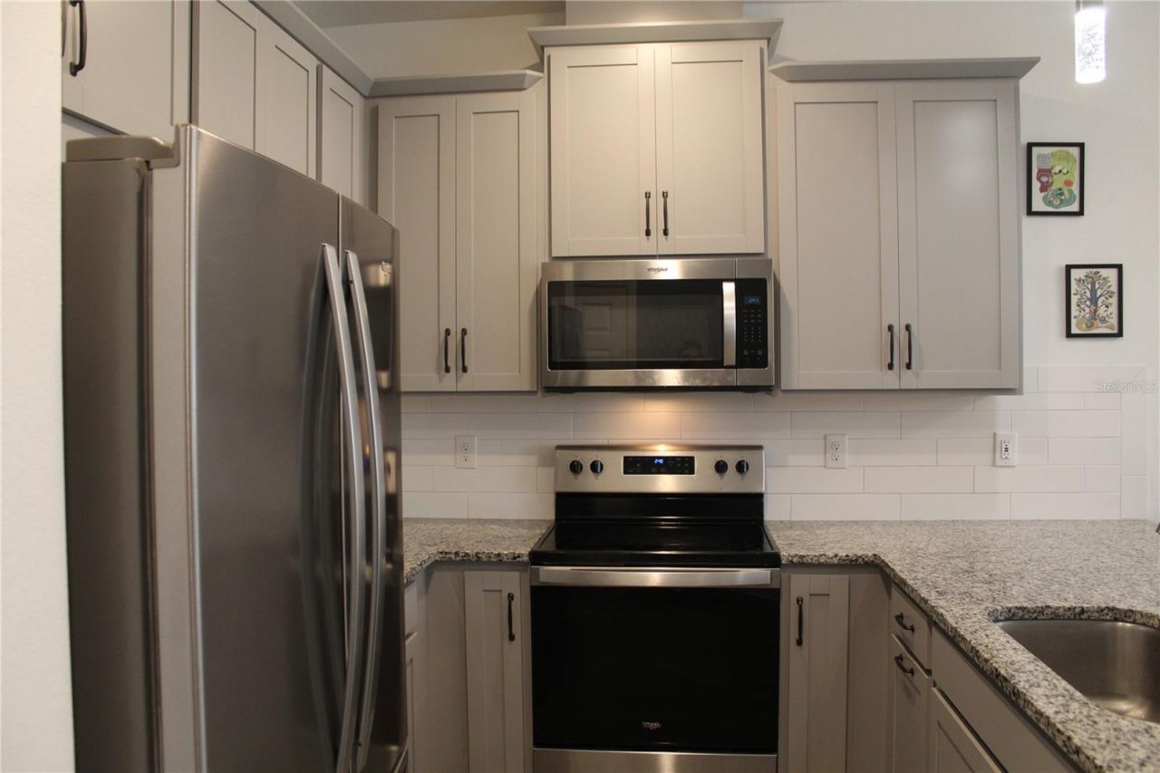 9514 Poplar Ridge Avenue , Orlando, FL 32832 Photo