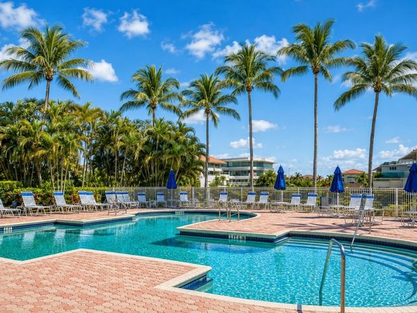 6566 Via Regina, Unit 6566, Boca Raton, FL 33433