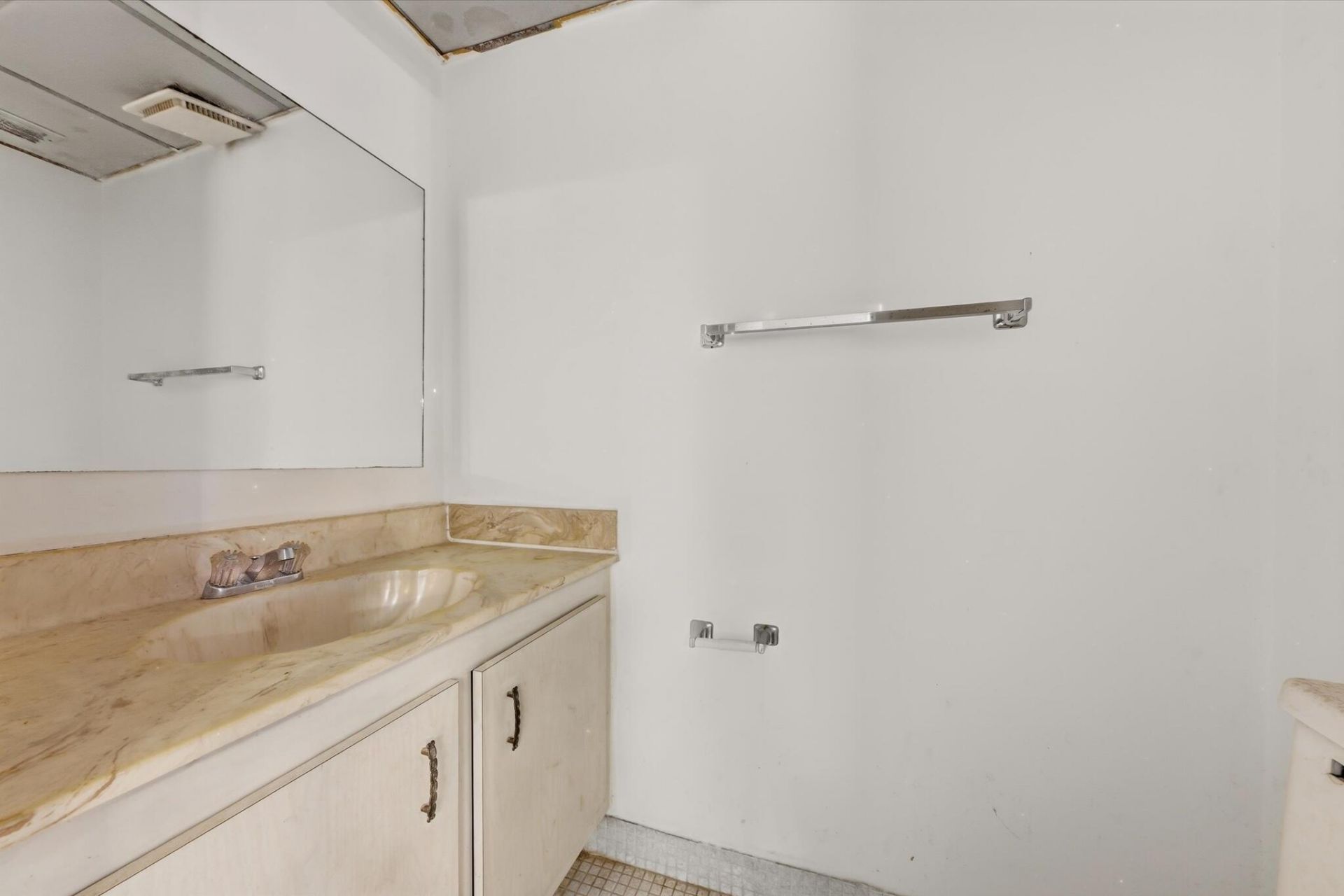 2860 Somerset Drive, Unit 412k, Lauderdale Lakes, FL 33311 Photo