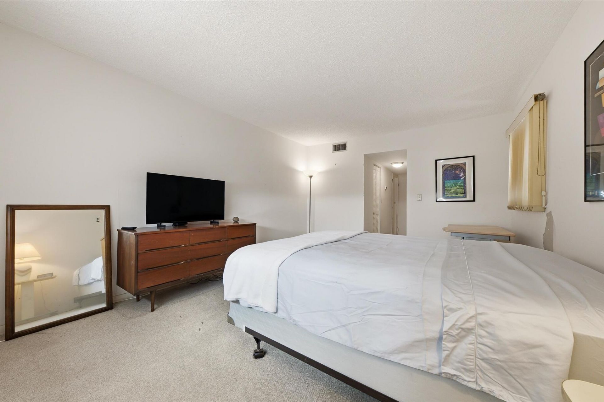 2860 Somerset Drive, Unit 412k, Lauderdale Lakes, FL 33311 Photo