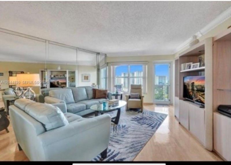 3700 Galt Ocean Dr, Unit 814, Fort Lauderdale, FL 33308 Photo