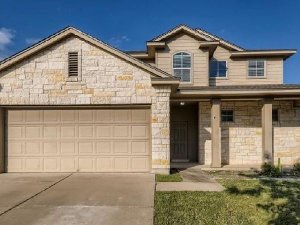 301 Comal RUN, Hutto, TX 78634