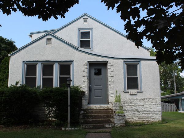 2114 16th St S, La Crosse, WI 54601