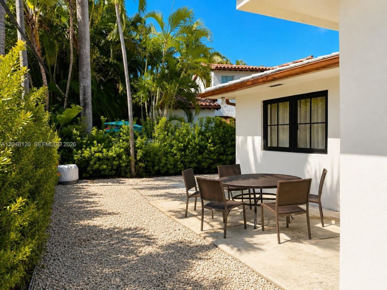 4455 N Bay Rd , Miami Beach, FL 33140 Photo