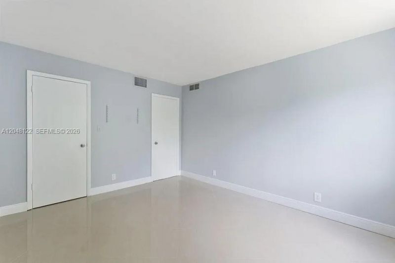 1400 NE 54th St, Unit 102, Fort Lauderdale, FL 33334 Photo