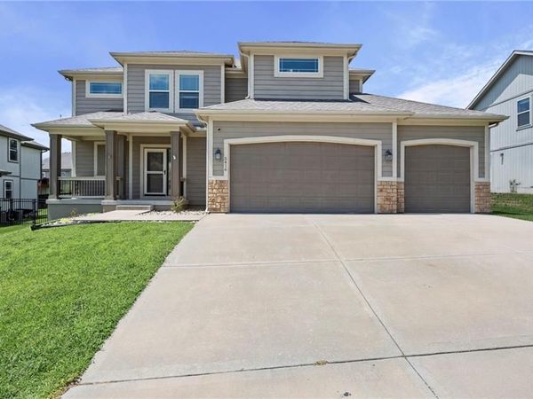 5416 N 101st Terrace, Kansas City, KS 66109