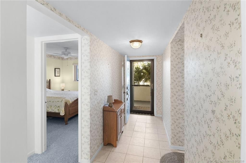175 SE Saint Lucie Boulevard, Unit C30, Stuart, FL 34996 Photo