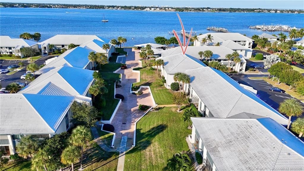 175 SE Saint Lucie Boulevard, Unit C30, Stuart, FL 34996 Photo